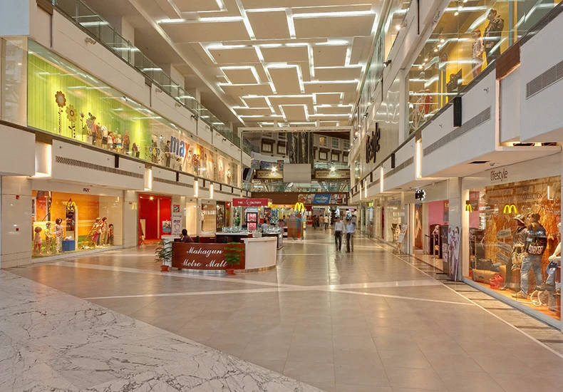 mahagun metro mall gallery